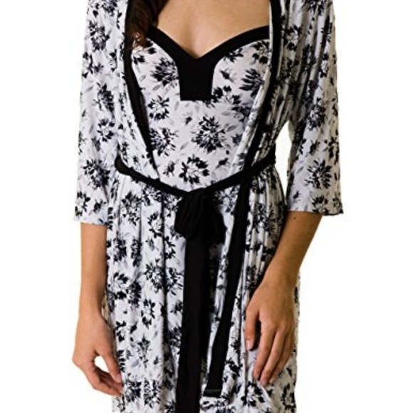 Marilyn Monroe Other - Marilyn Monroe Nighty Slip and Robe, Whisp Floral
